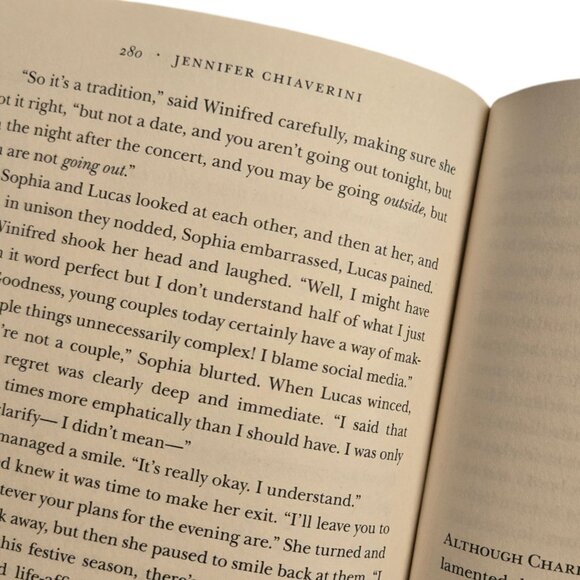 Christmas Bells By Jennifer Chiaverini Hardcover Novel inspired By Longfellow Po - Picture 7 of 11